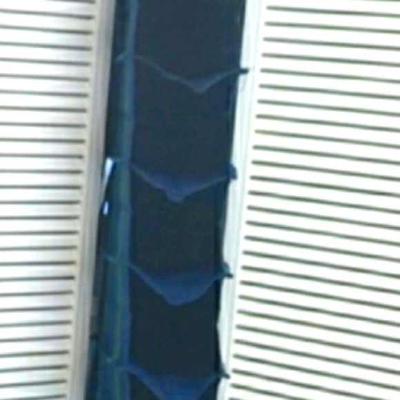 Canvas shoe holder. Snaps to closet rod. Navy and green. NEW. Never used - Picture 2 of 7